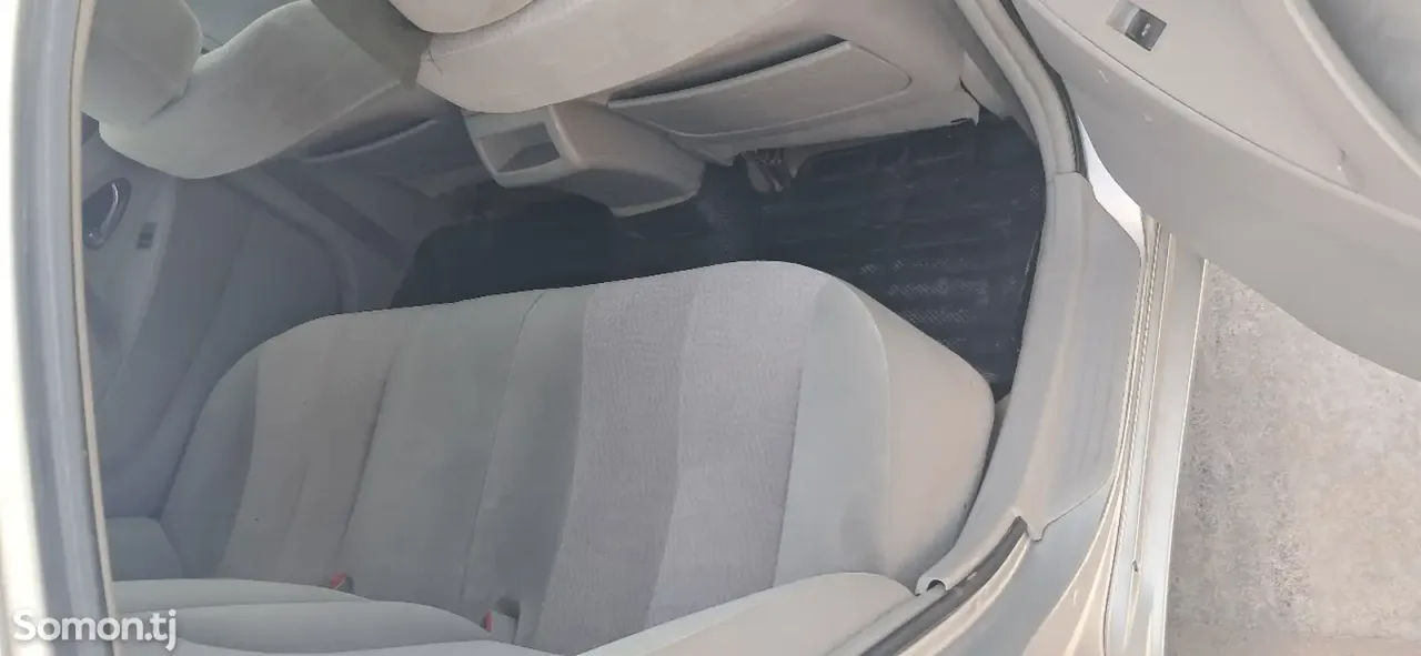 Toyota Camry 2010 · 2.5 AT