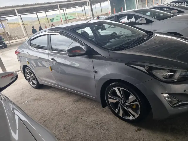 Hyundai Avante 2014 · 1.6 AT
