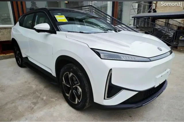 Dongfeng L7 2025 · AT
