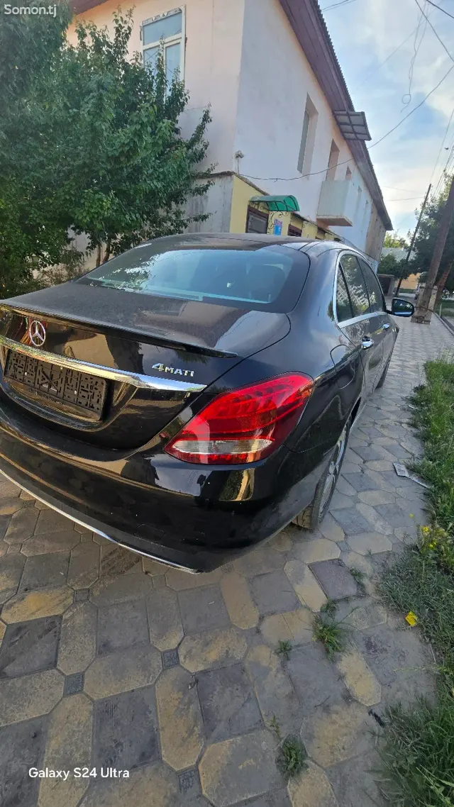 Mercedes-Benz C class 2015 · 3.0 AT