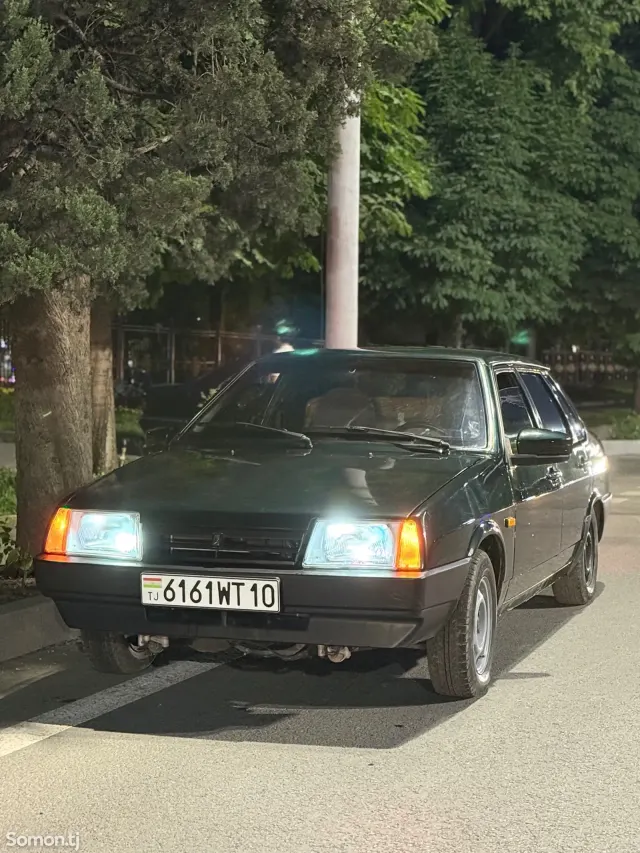 Lada (ВАЗ) 21099 2004 · 1.5 MT