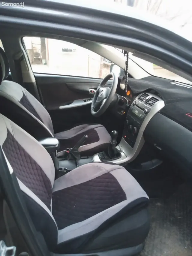Toyota Corolla 2007 · 1.8 MT