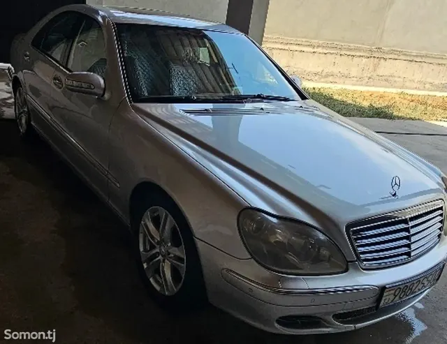 Mercedes-Benz S class 2002 · 3.2 AT