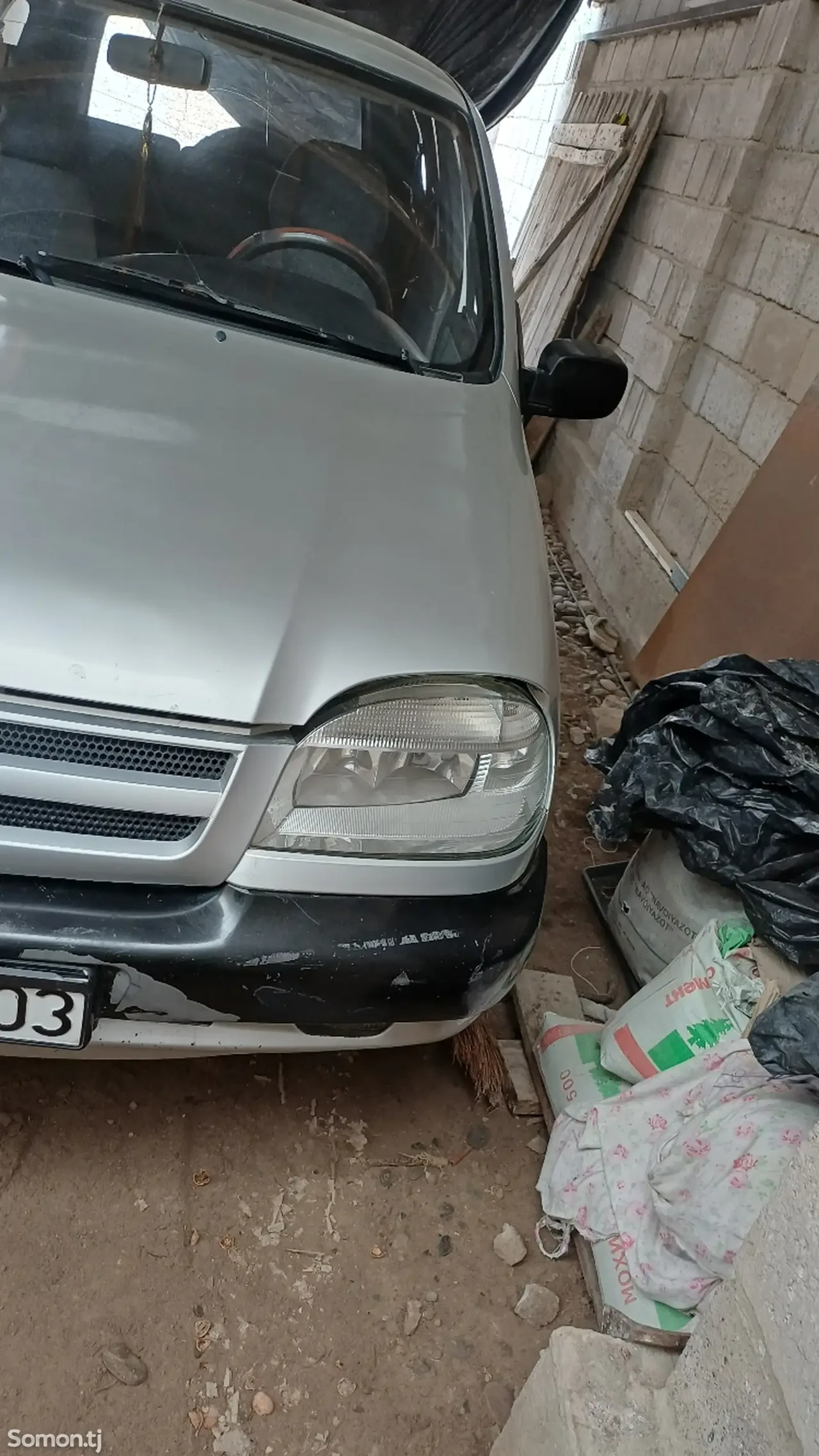 Chevrolet Niva 2006 · 1.6 MT