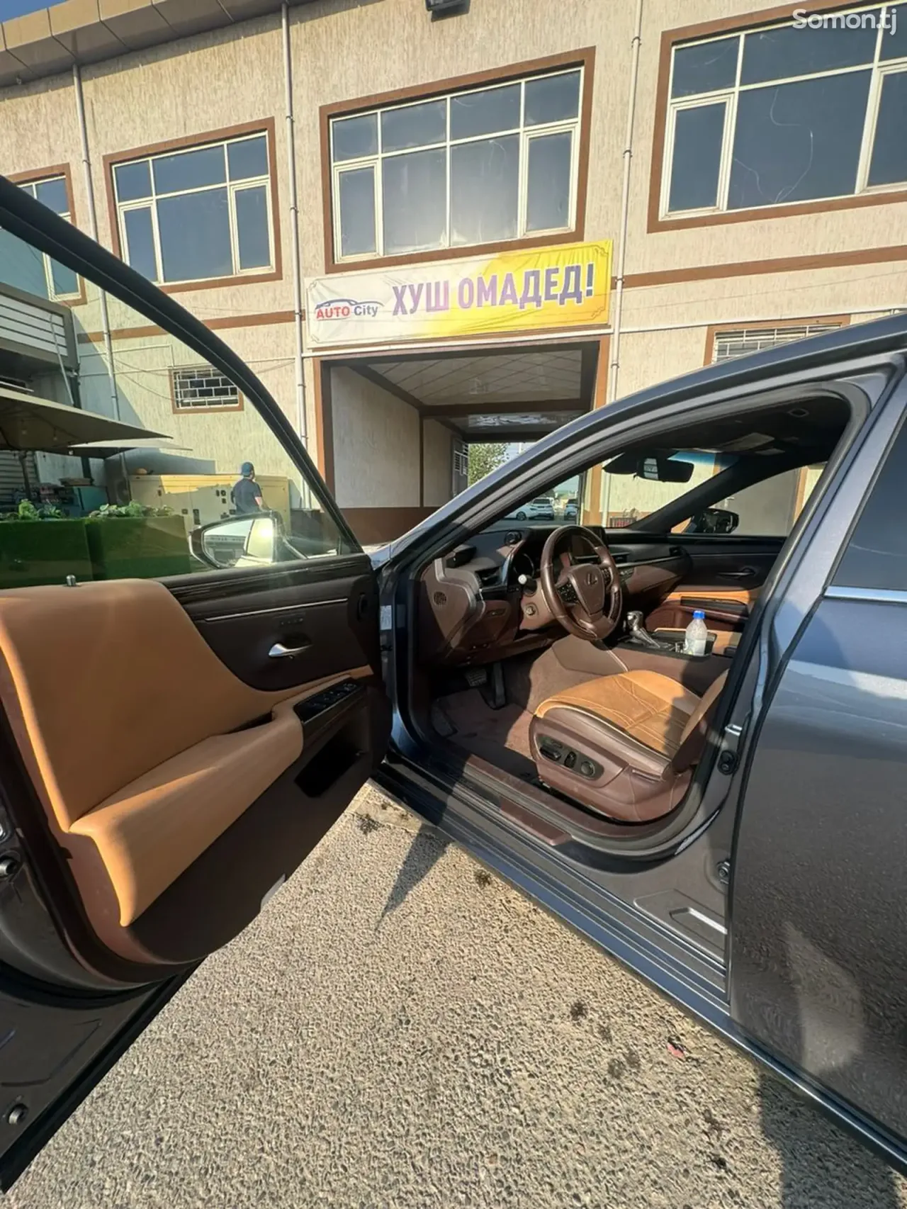 Lexus ES series 2021 · 3.0 AT