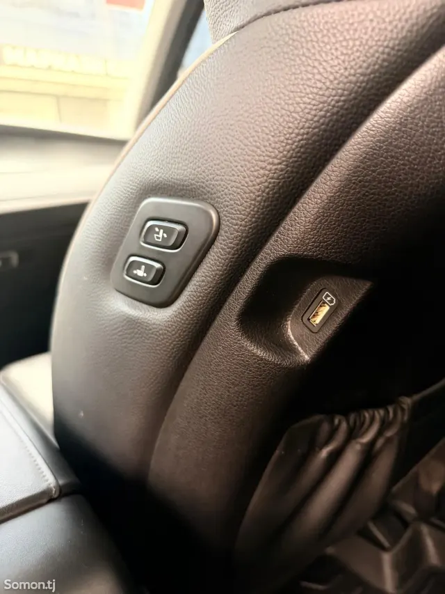 Hyundai Palisade 2019 · 3.8 AT