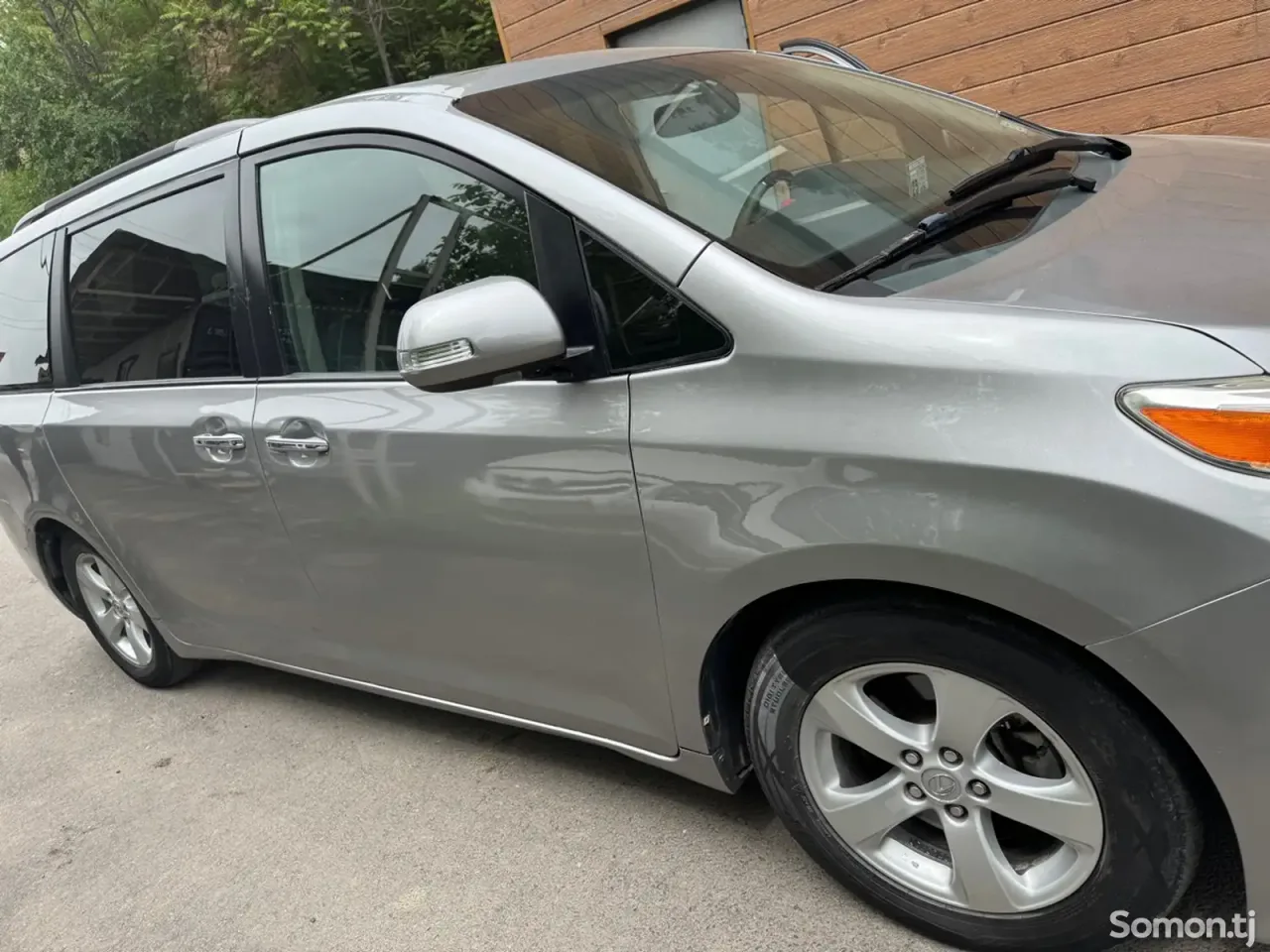 Toyota Sienna 2014 · 3.5 AT