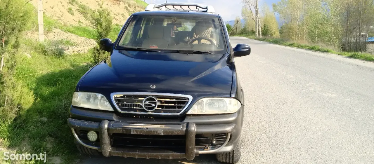 Ssang Yong Musso 2000 · 2.3 MT