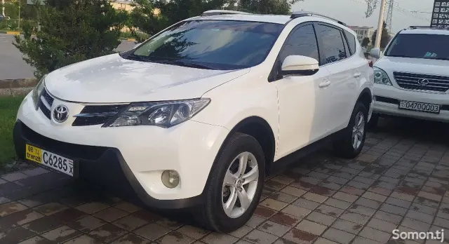 Toyota RAV 4 2013 · 2.5 AT
