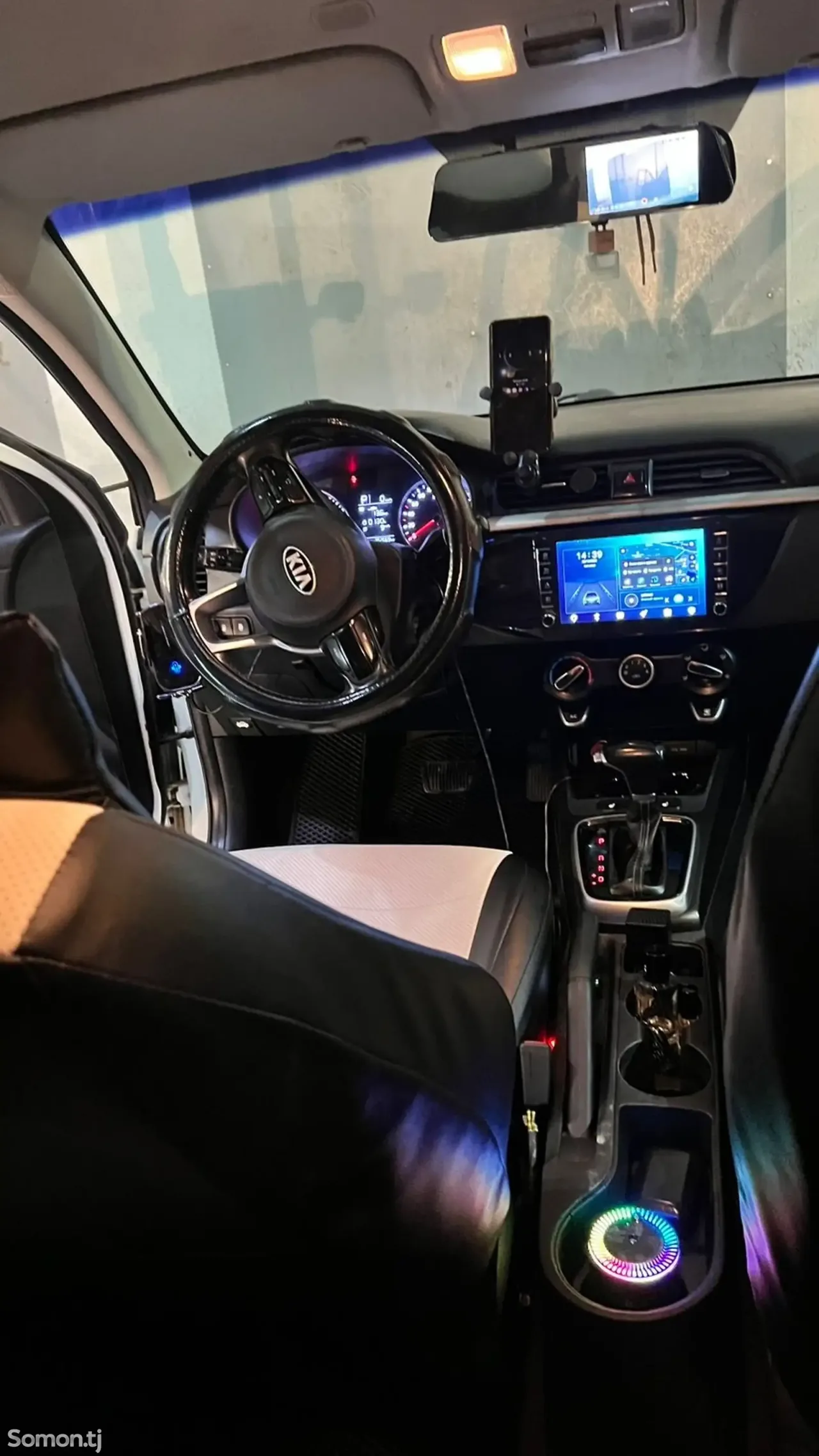 Kia Rio 2018 · 1.4 AT