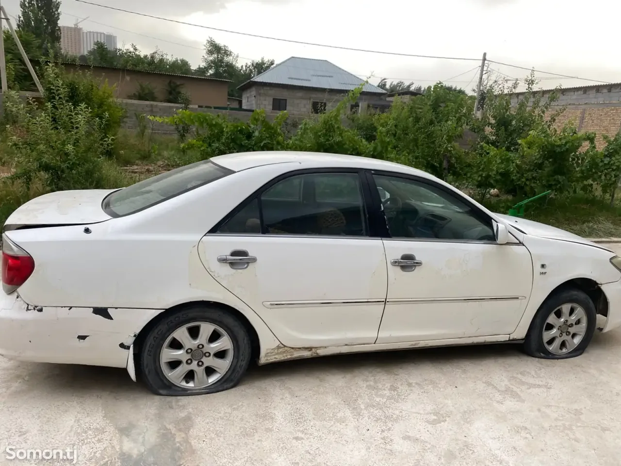 Toyota Camry 2005 · 2.4 AT