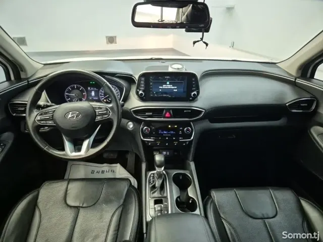 Hyundai Santa Fe 2018 · 2.0 AT