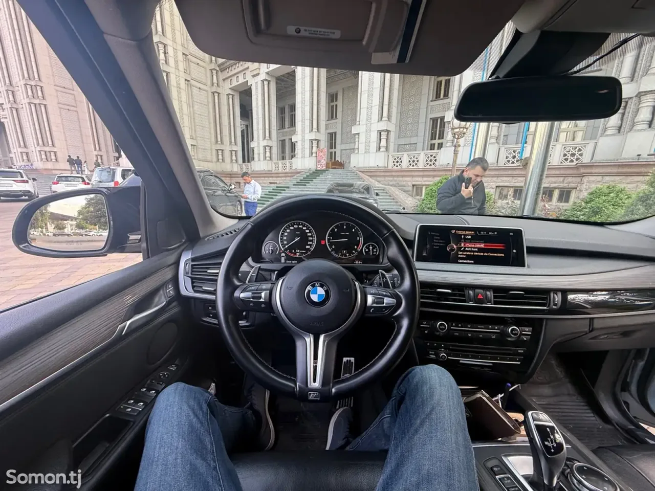 BMW X5 2015 · 3.0 AT