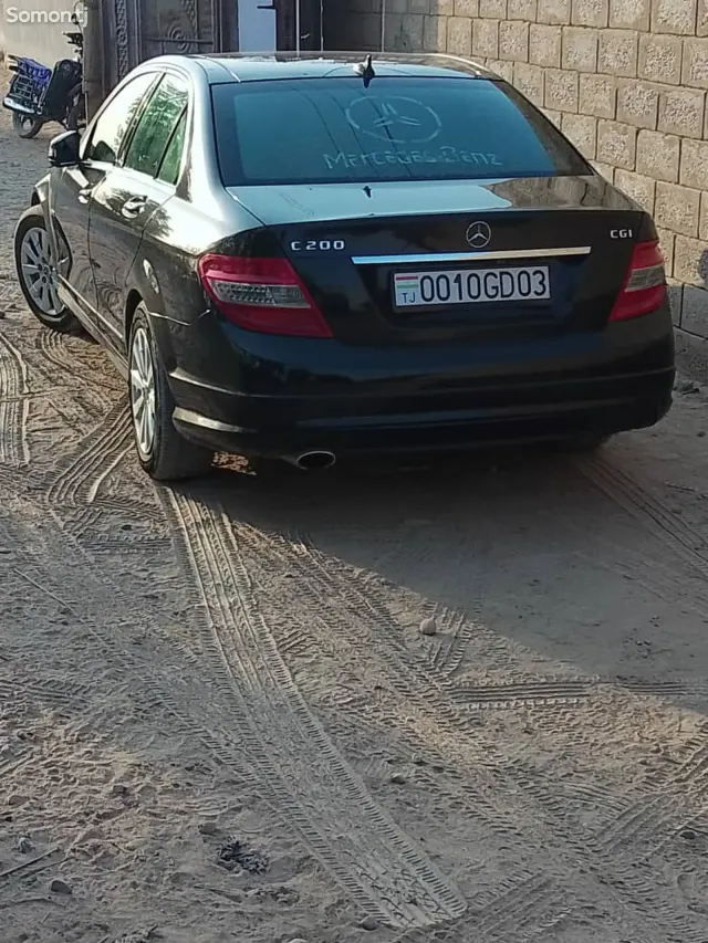 Mercedes-Benz C class 2011 · 2.0 AT