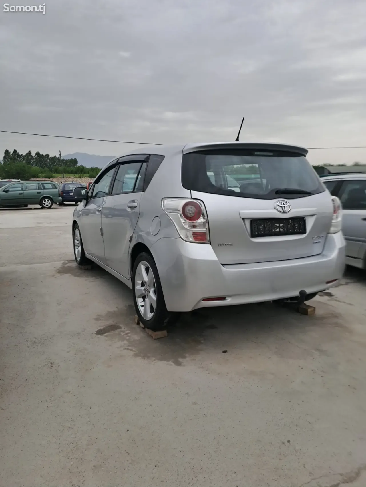 Toyota Verso 2009 · 2.2 AT