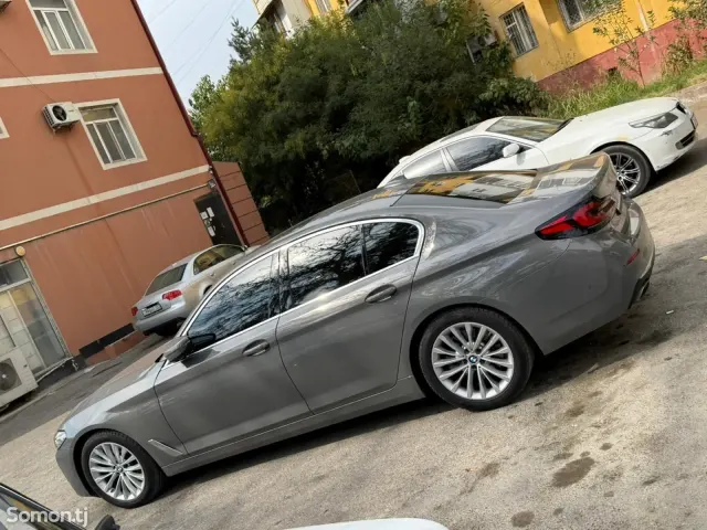 BMW 5 series 2020 · 2.0 AT