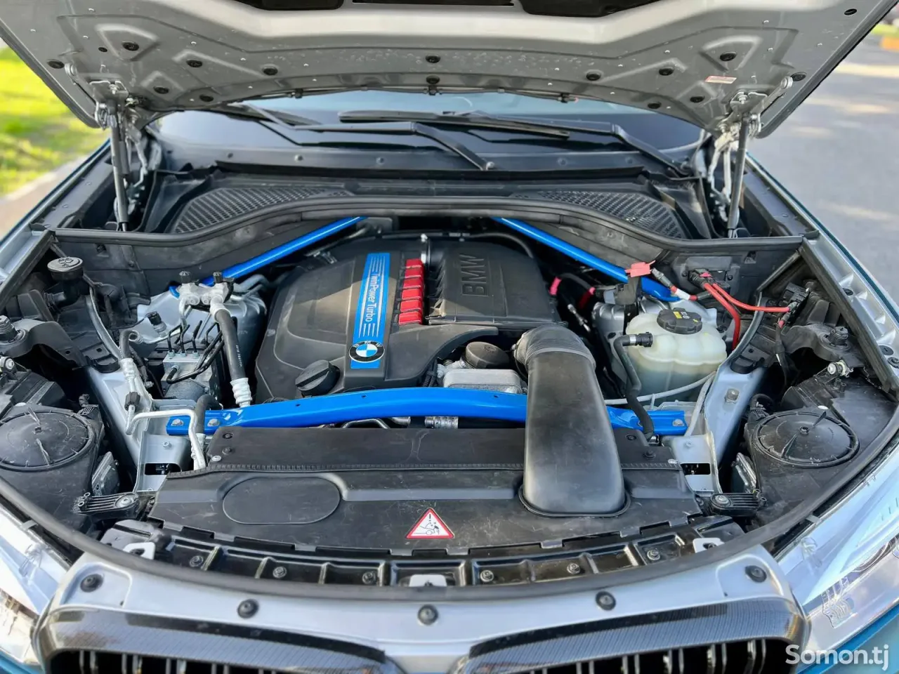 BMW X5 2016 · 3.0 AT