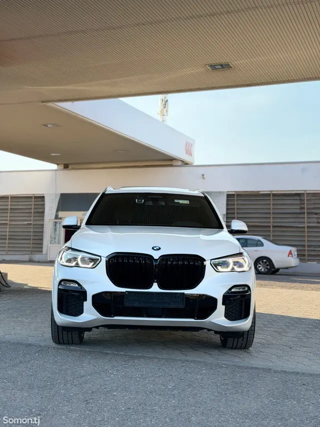 BMW X5 2020 · 3.0 AT