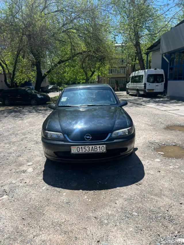 Opel Vectra B 1997 · 1.8 MT
