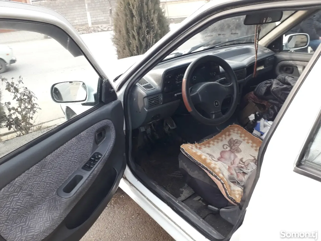 Daewoo Nexia 1998 · 1.8 MT