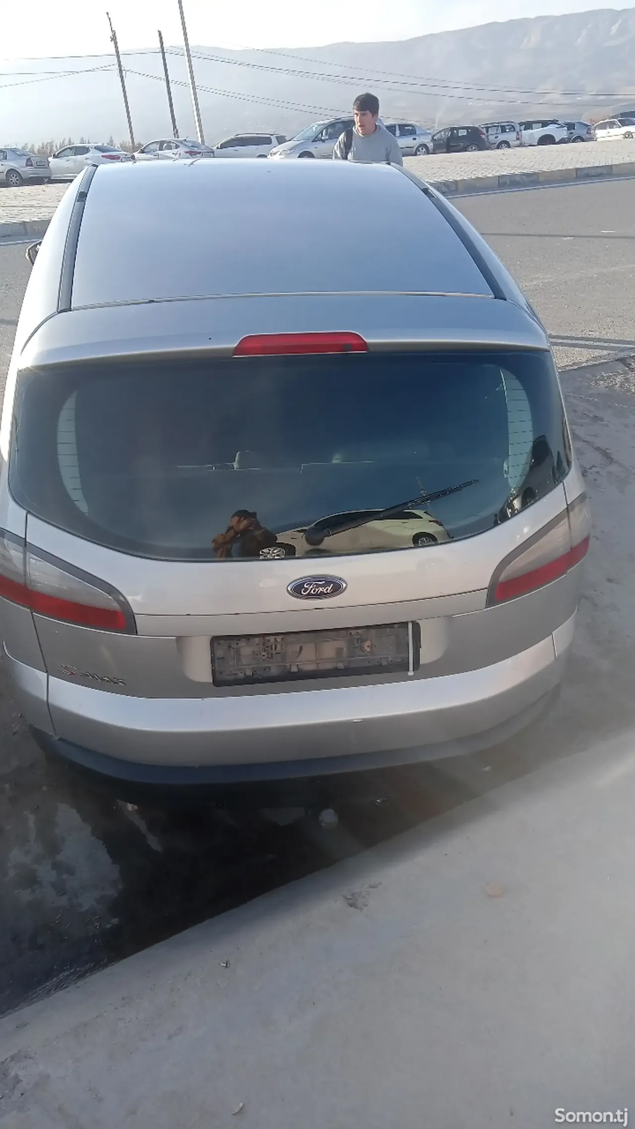 Ford Focus C-Max 2008 · 2.3 AT