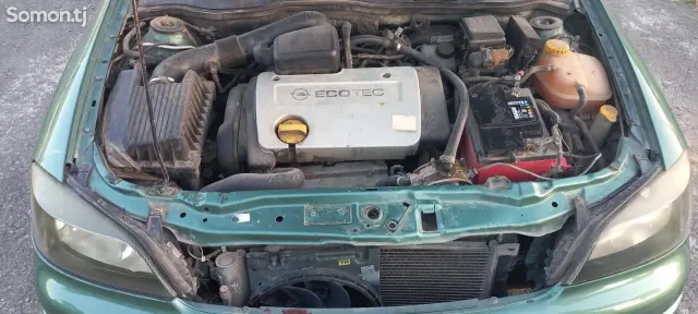 Opel Astra G 2000 · 1.8 MT