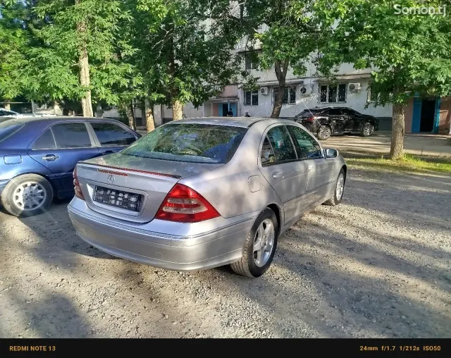 Mercedes-Benz C class 2003 · 2.3 MT