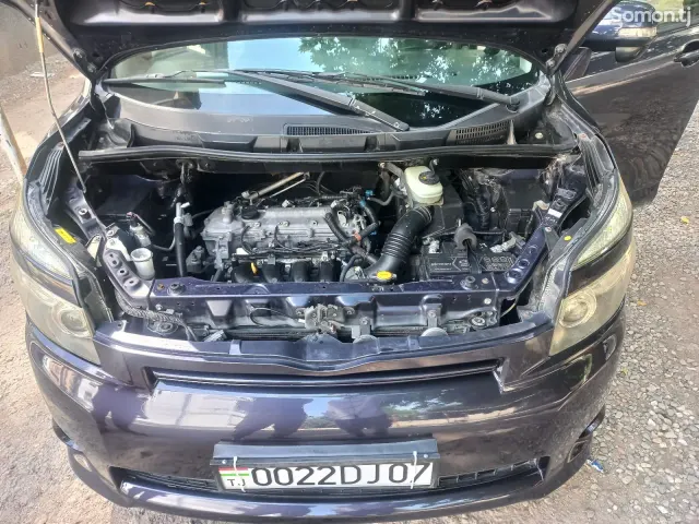 Toyota Voxy 2008 · 2.0 AT