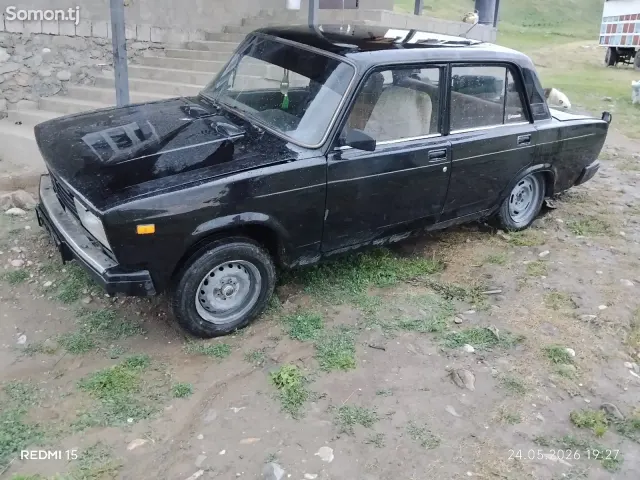 Lada (ВАЗ) 2105 2000 · 1.3 MT