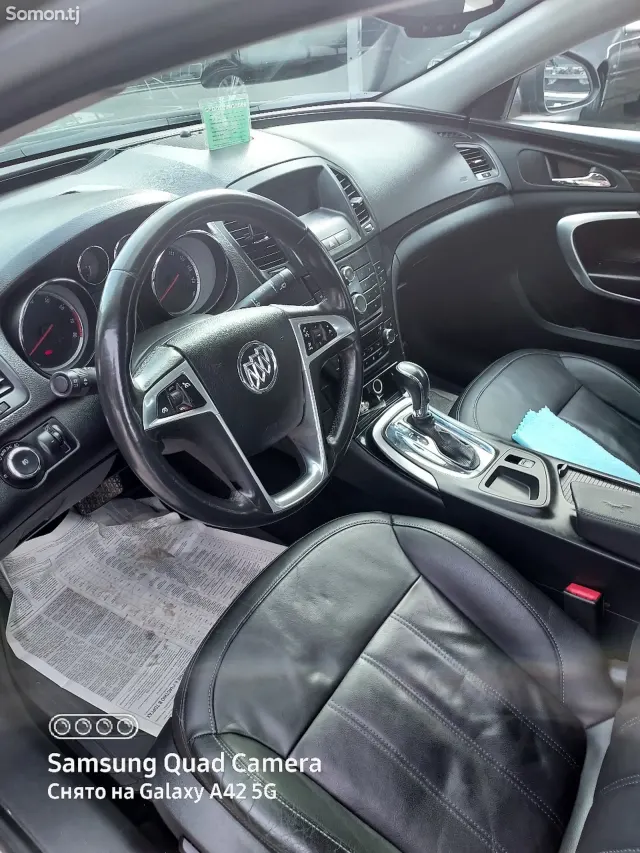 Opel Insignia 2012 · 2.4 AT