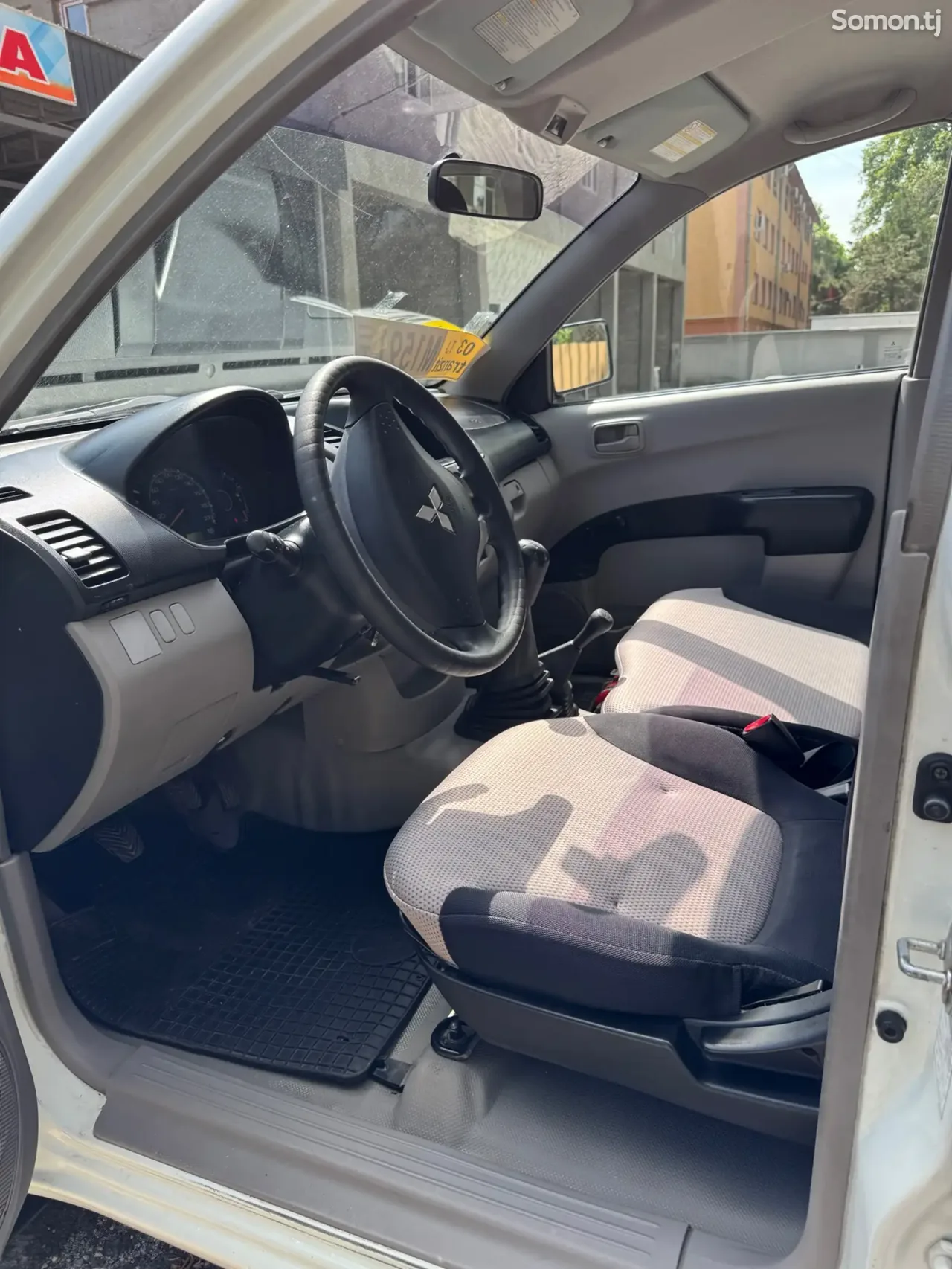 Mitsubishi L200 2008 · 2.5 MT