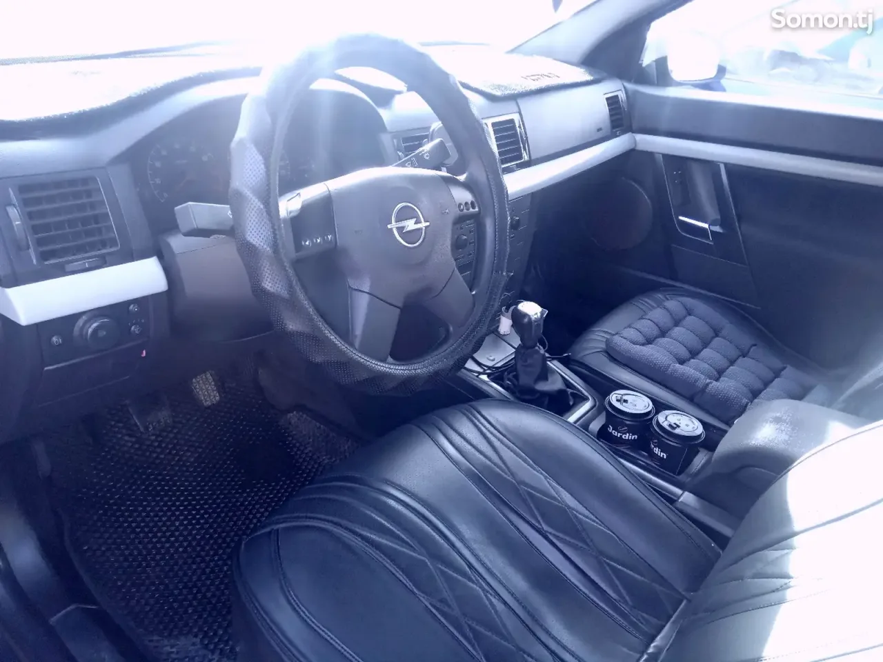Opel Vectra C 2002 · 1.8 MT
