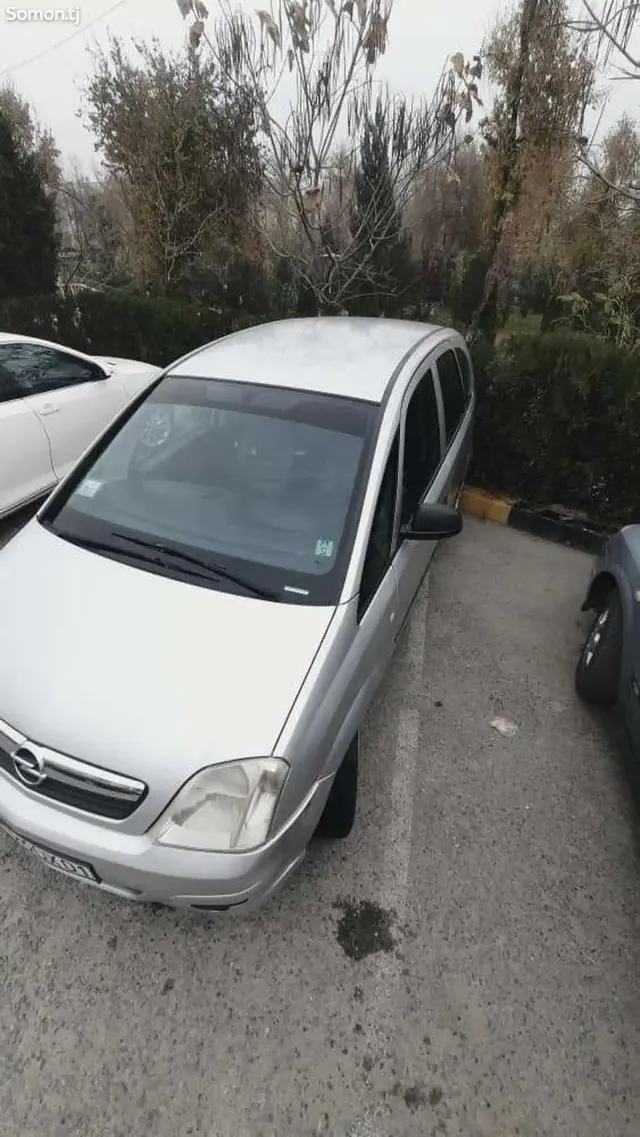 Opel Meriva 2006 · 1.4 MT
