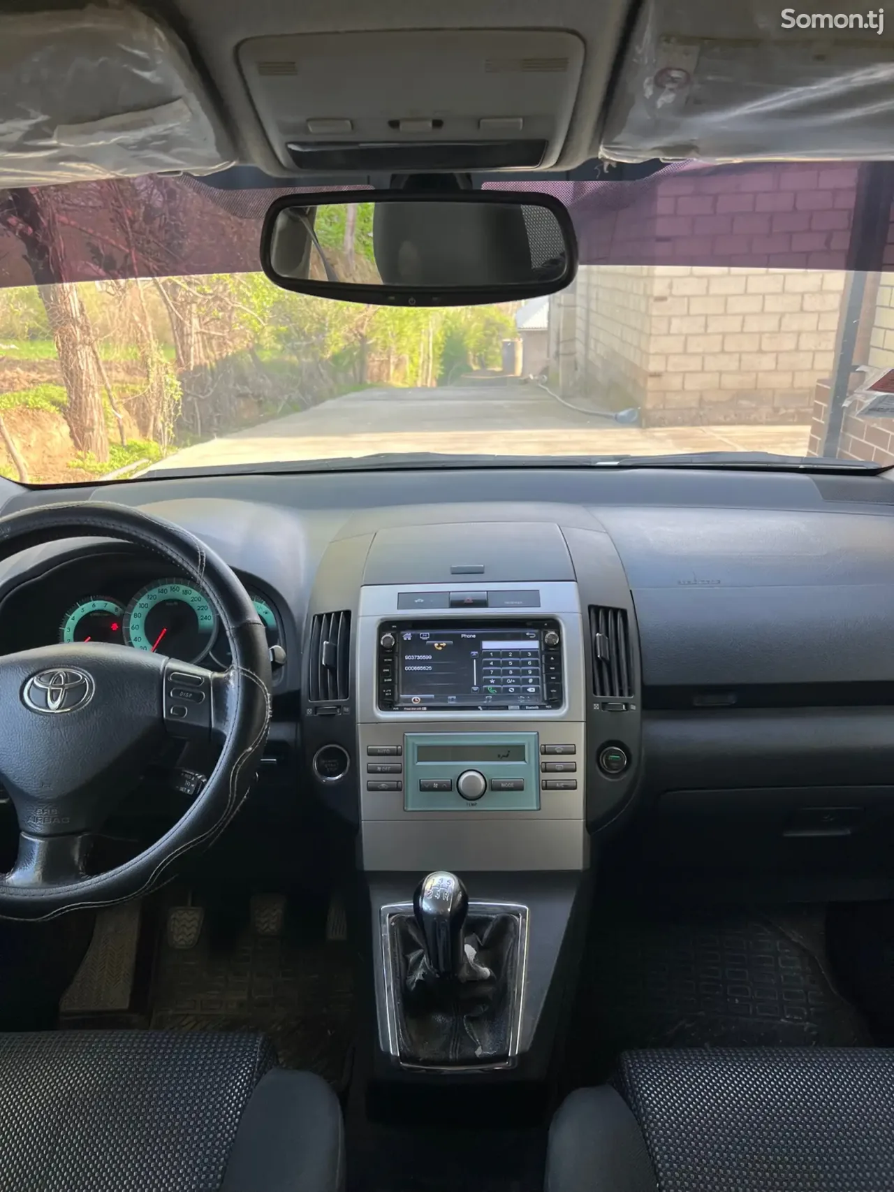 Toyota Corolla Verso 2006 · 1.8 MT
