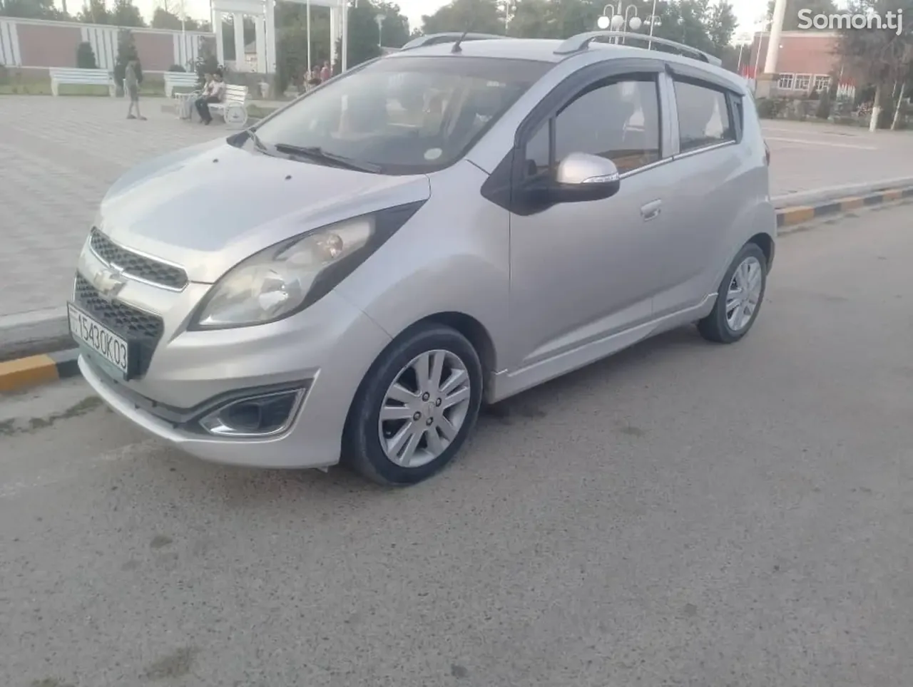 Chevrolet Spark 2014 · AT