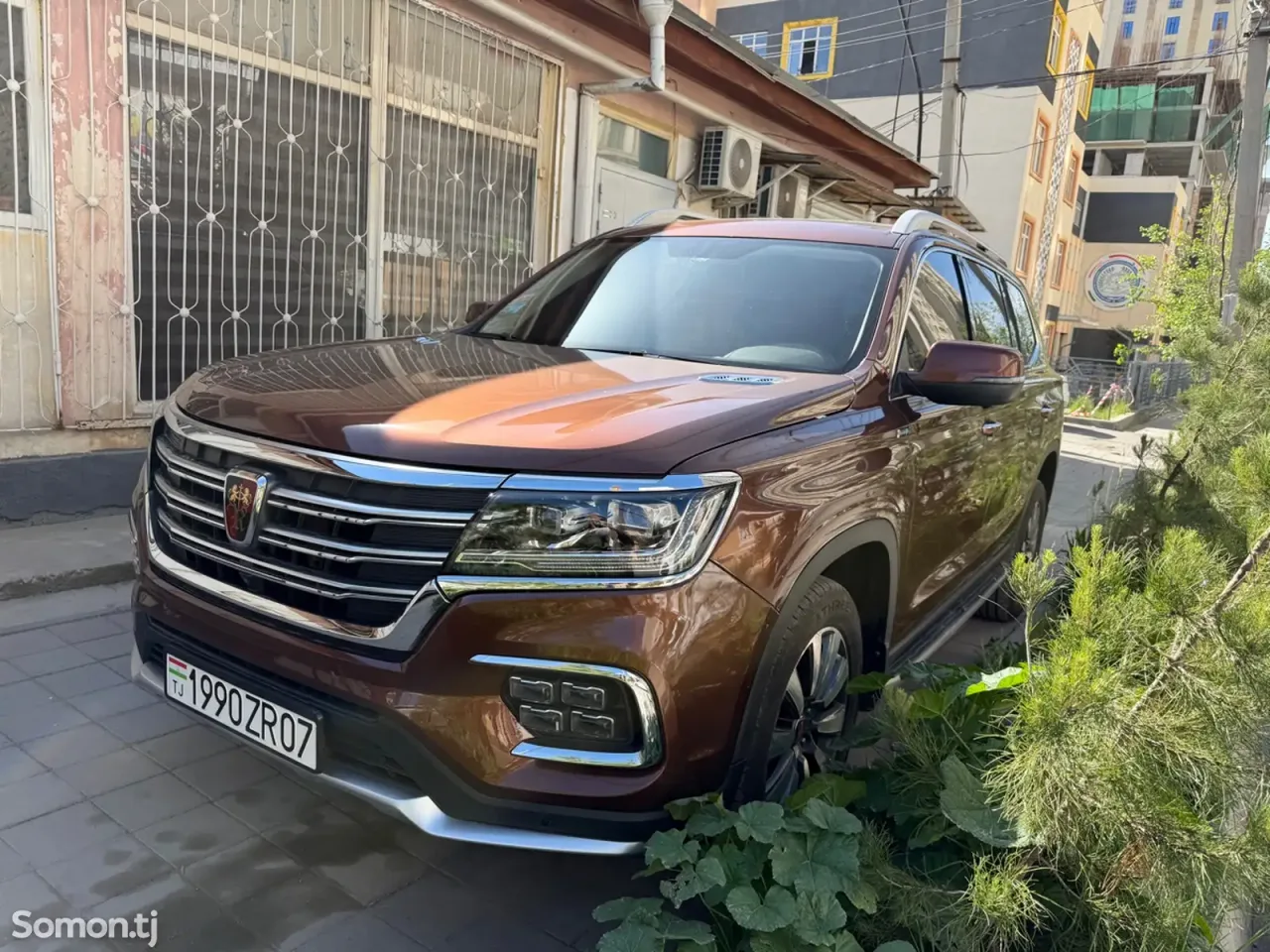 Roewe RX8 2018 · 2.0 AT