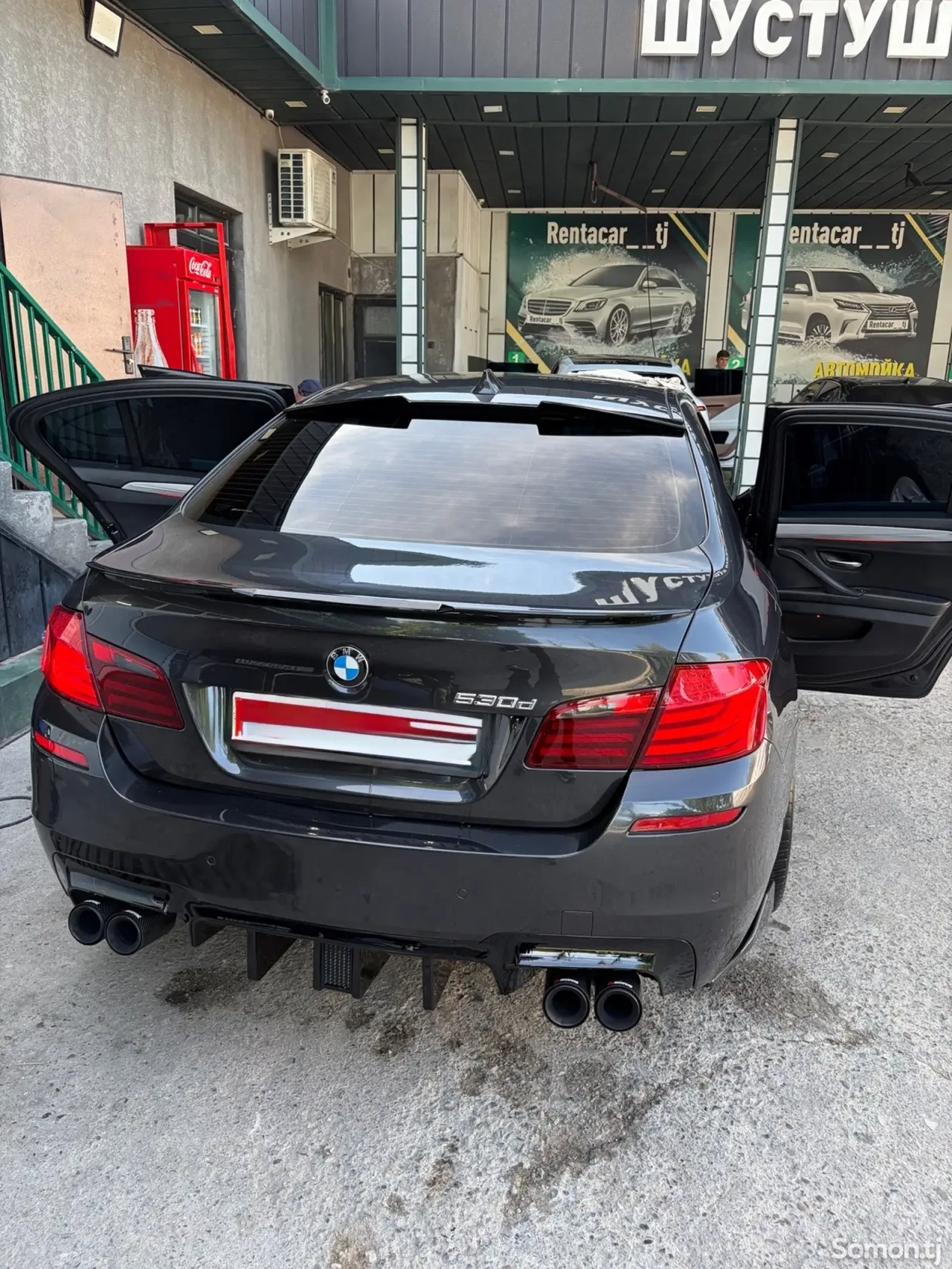 BMW 5 series 2013 · 3.0 AT