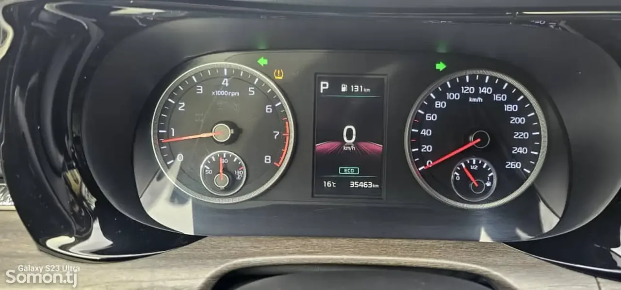 Kia K5 2023 · 2.0 AT