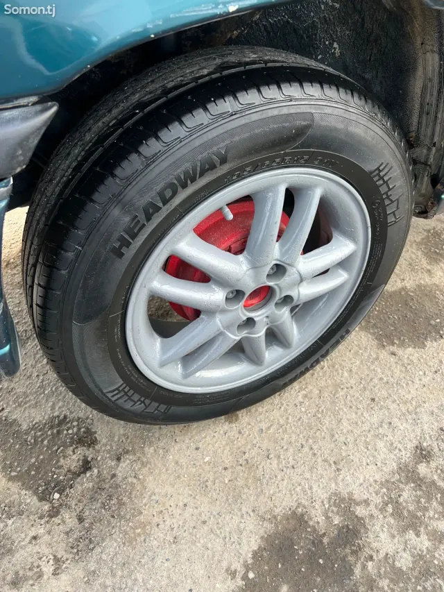 Opel Vectra A 1994 · 1.6 MT