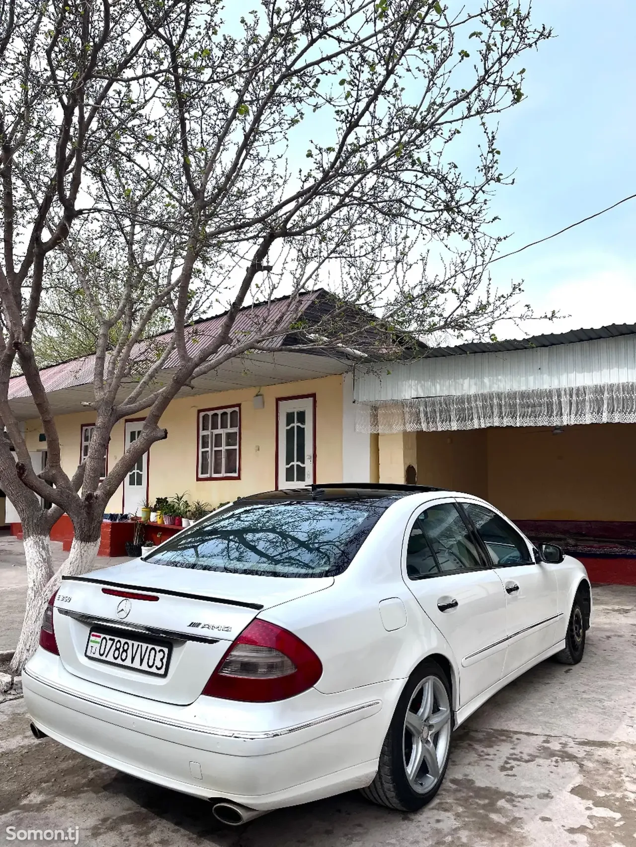 Mercedes-Benz E class 2007 · 3.5 AT