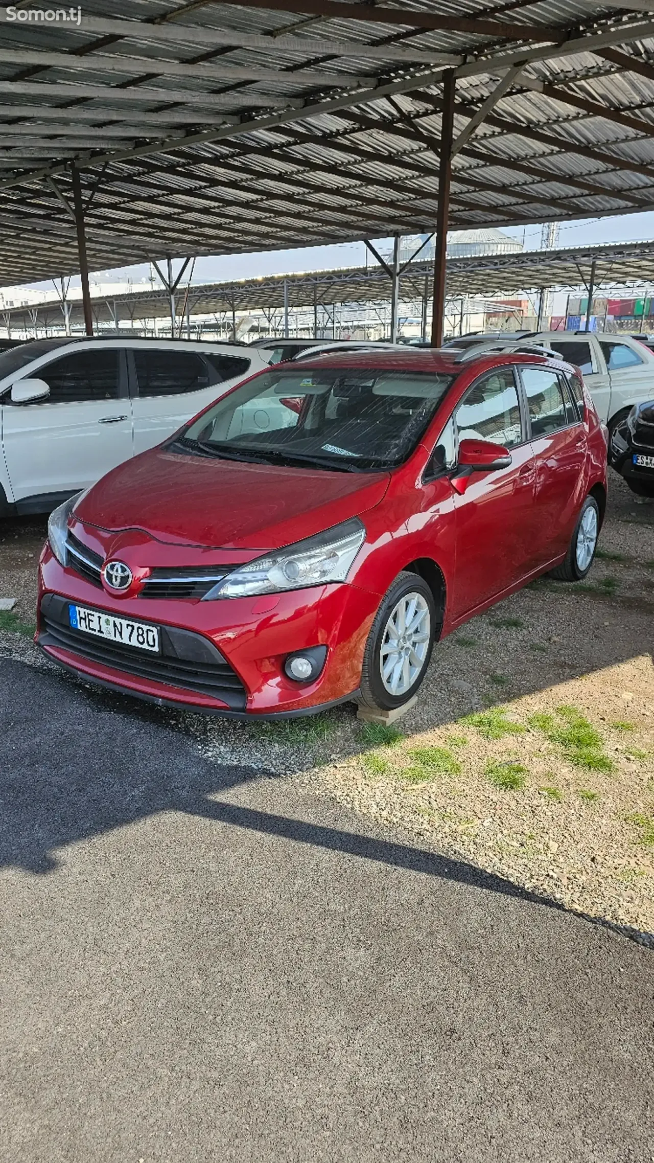 Toyota Verso 2014 · 1.8 MT