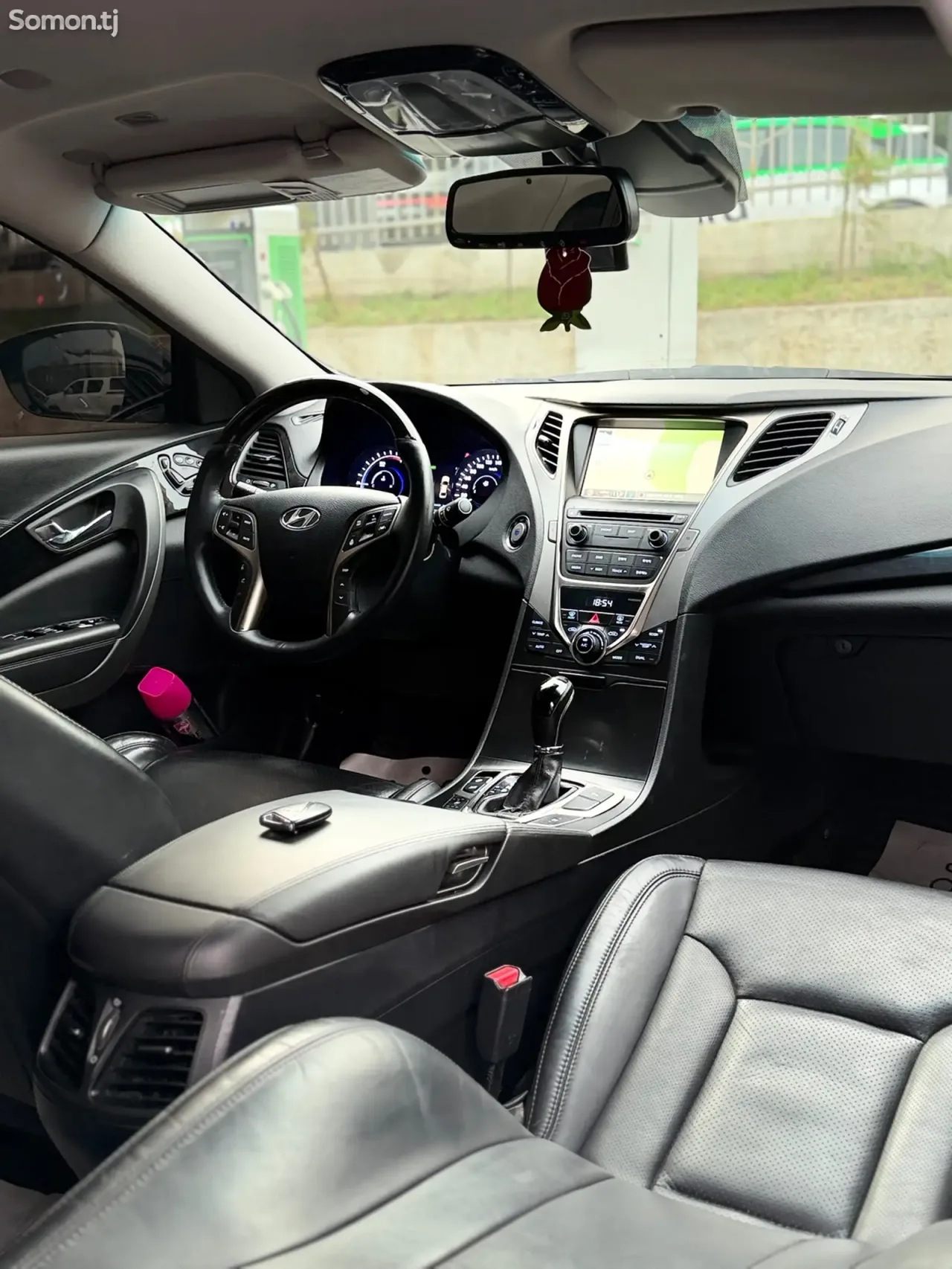Hyundai Grandeur 2014 · 2.5 AT