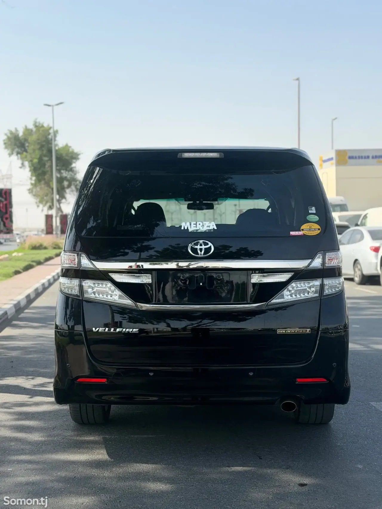 Toyota Vellfire 2014 · 2.4 AT