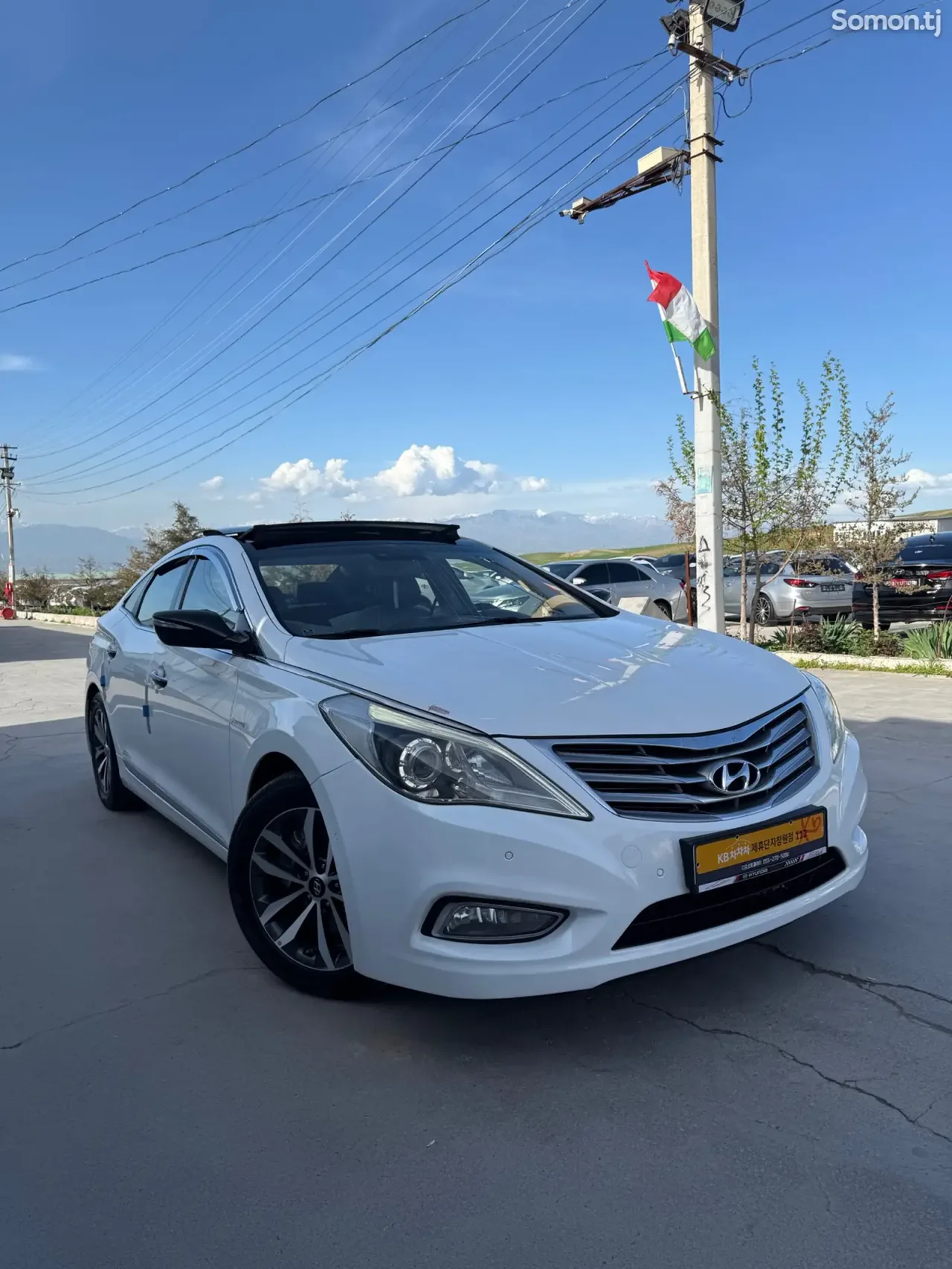 Hyundai Grandeur 2012 · 2.4 AT