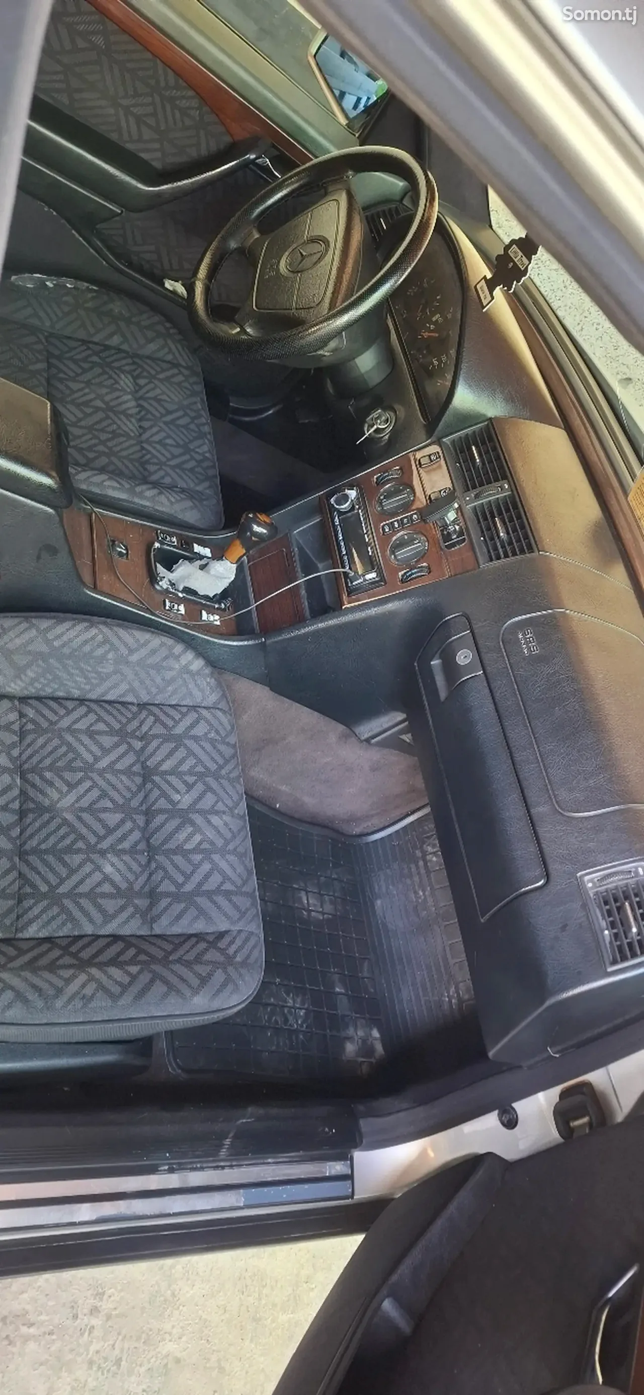 Mercedes-Benz C class 1994 · 1.8 MT