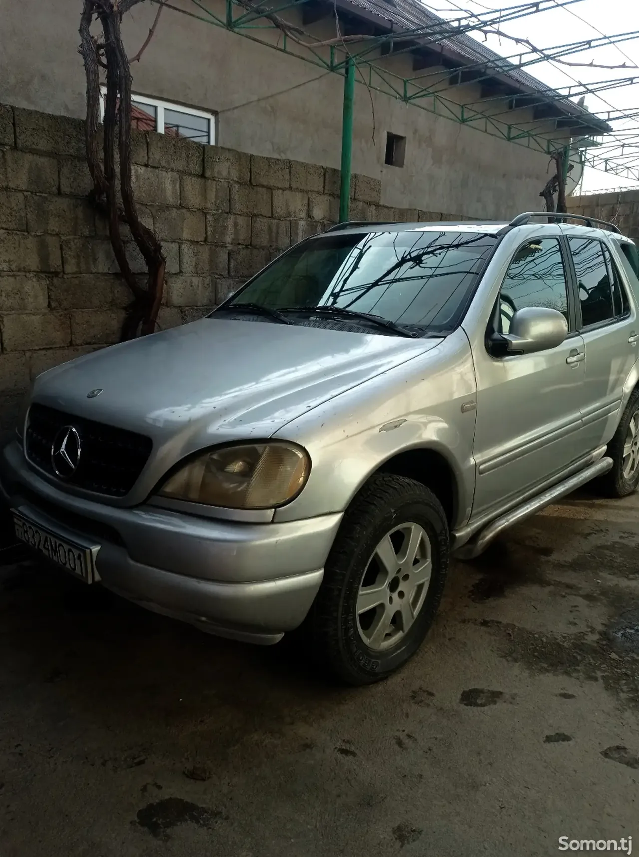 Mercedes-Benz ML class 1999 · 2.2 MT