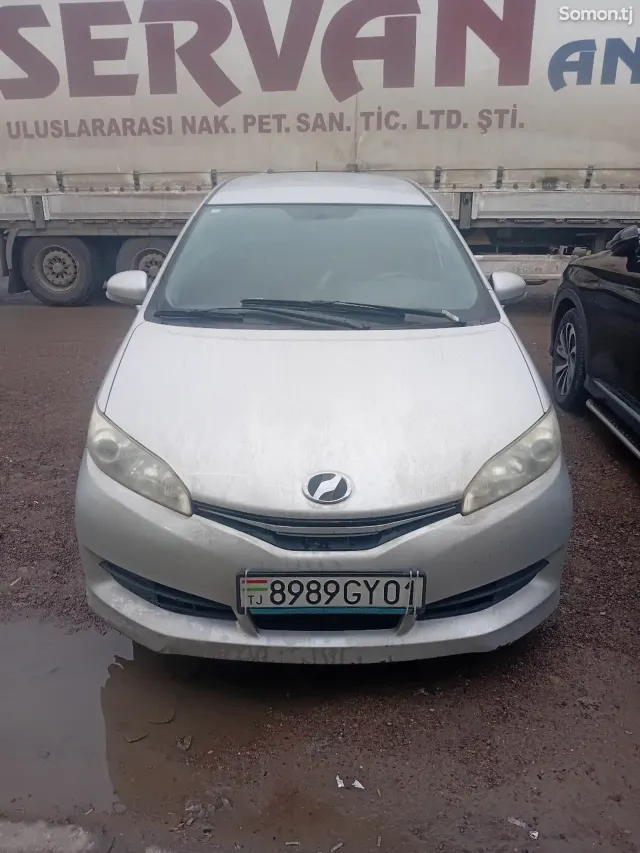 Toyota Wish 2014 · 1.8 AT