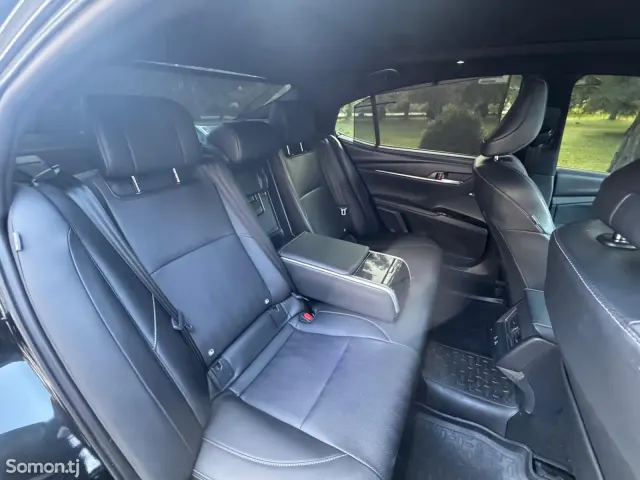 Toyota Camry 2025 · 2.5 AT