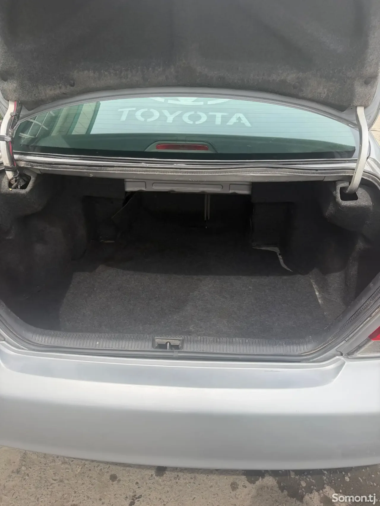 Toyota Camry 2006 · 2.4 AT
