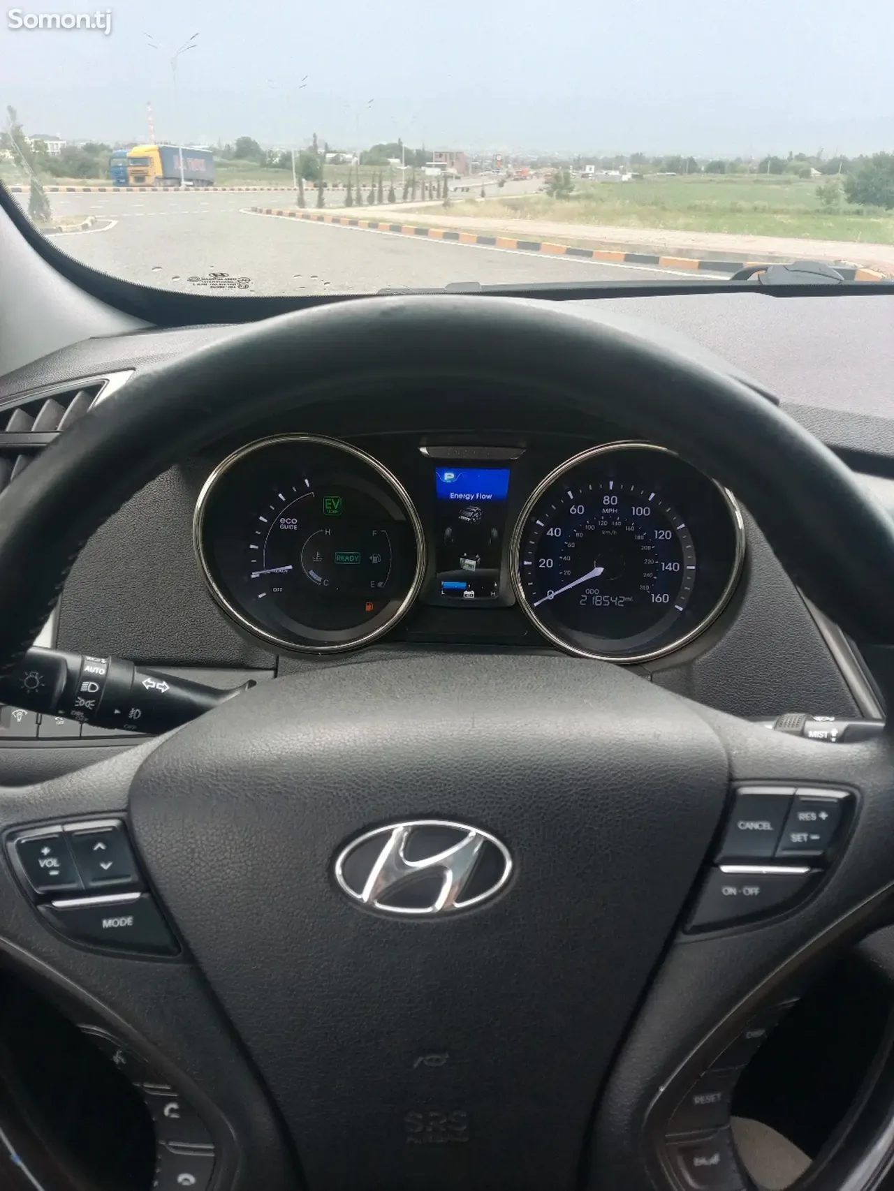 Hyundai Sonata 2012 · 2.0 AT